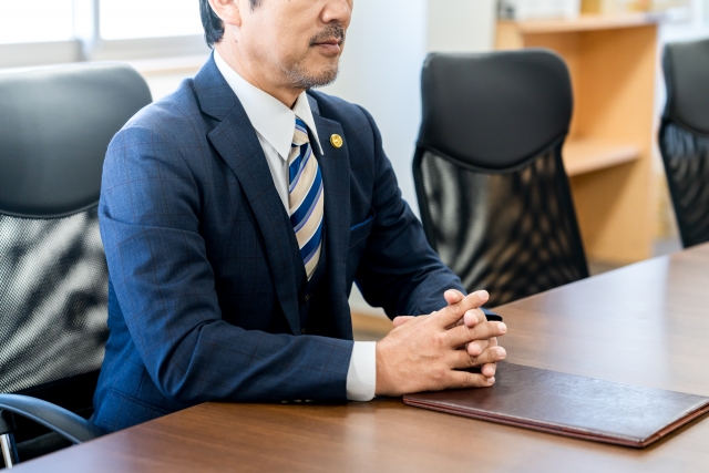弁護士