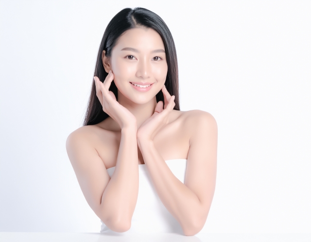 女性の画像